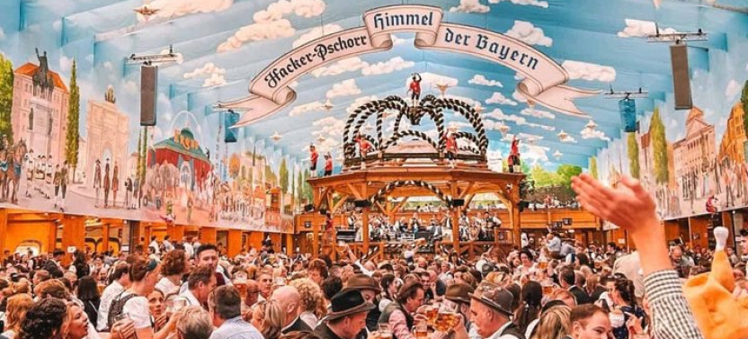 Vienna To Munich Private Transfer With Salzburg Stop