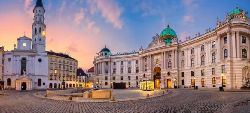 Vienna To Budapest Private One Way Transfer With Bratislava Stop