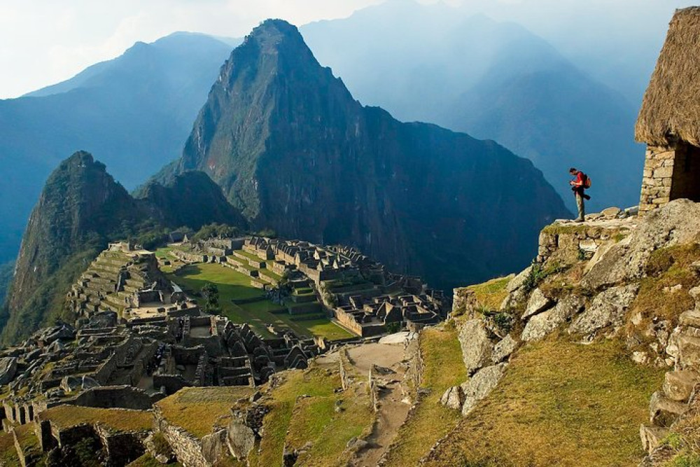 2-Day Sacred Valley & Machu Picchu Tour by Train from Cusco