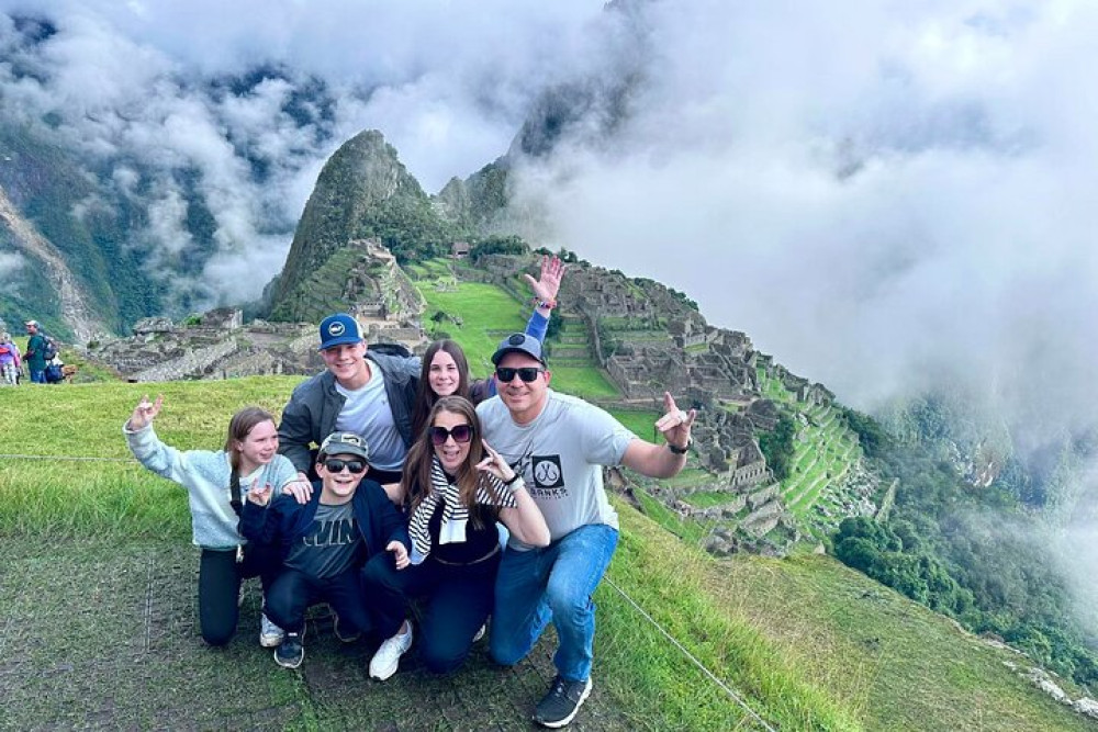 6-Day Small-Group Peru Highlights Tour: Cusco, Machu Picchu & Lake Titicaca