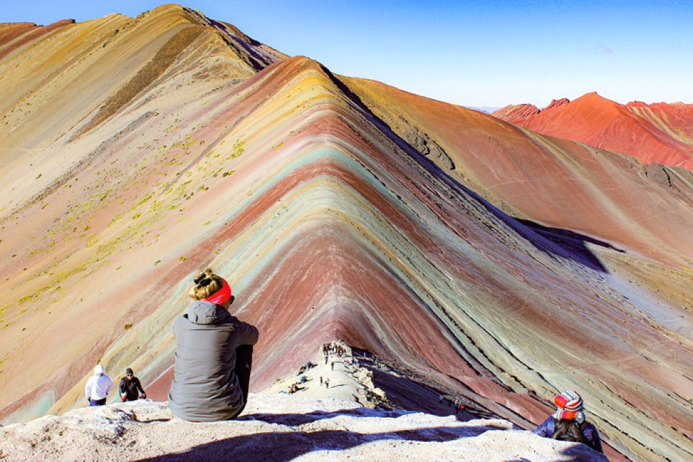 Full-Day Rainbow Mountain Hiking Tour with Ausangate Glacier Views