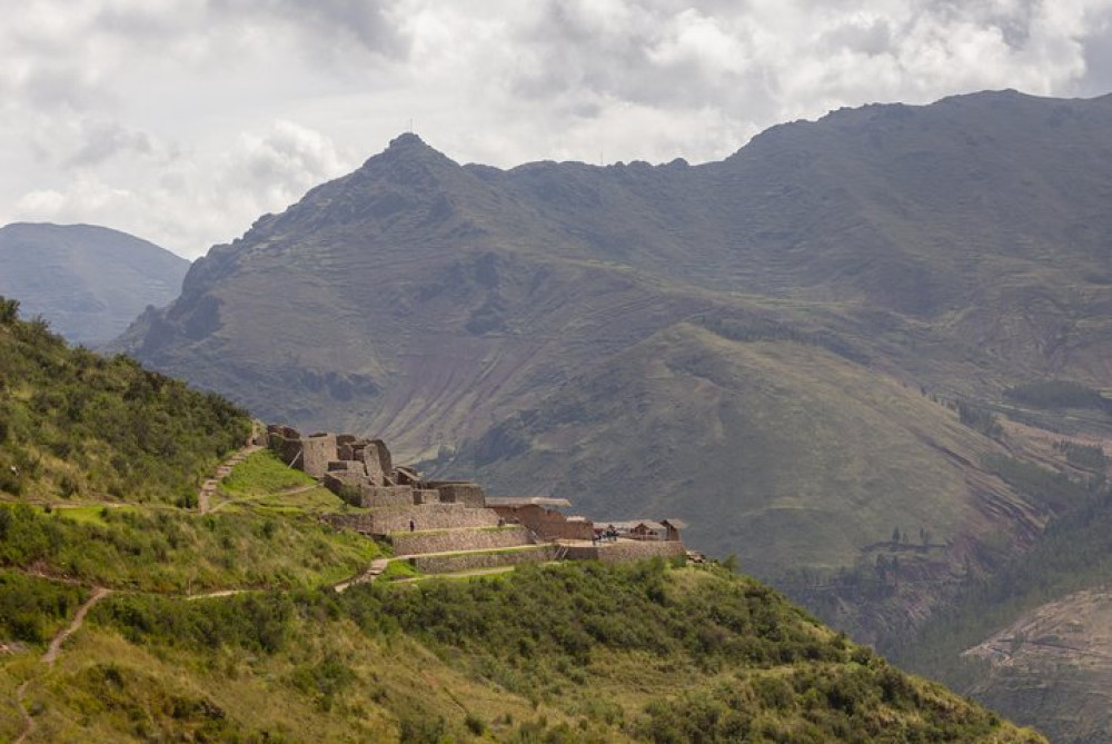 Small-Group Sacred Valley Tour with Machu Picchu Train Connection