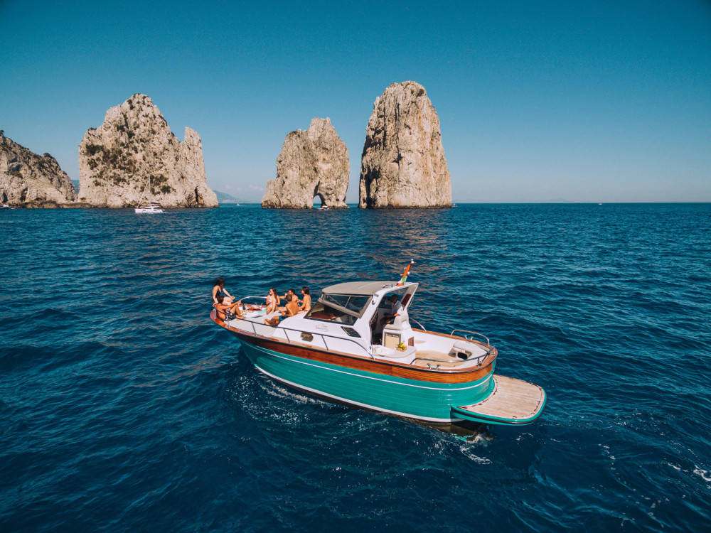Small-Group Full-Day Capri Boat Excursion from Naples