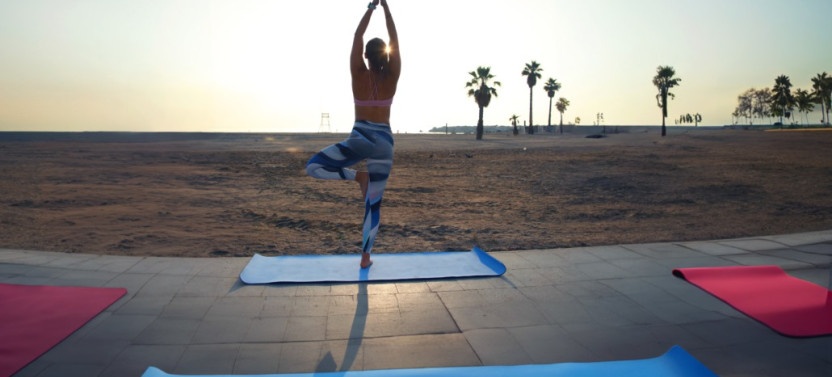 Yoga, Healthy Light Brunch & Sailing Experience Barcelona, photo 2 of 6
