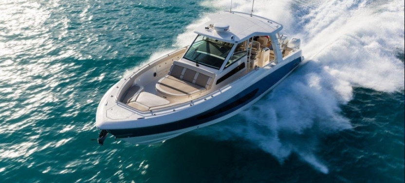 Maalaea Luxury Powerboat Sunset Cruise