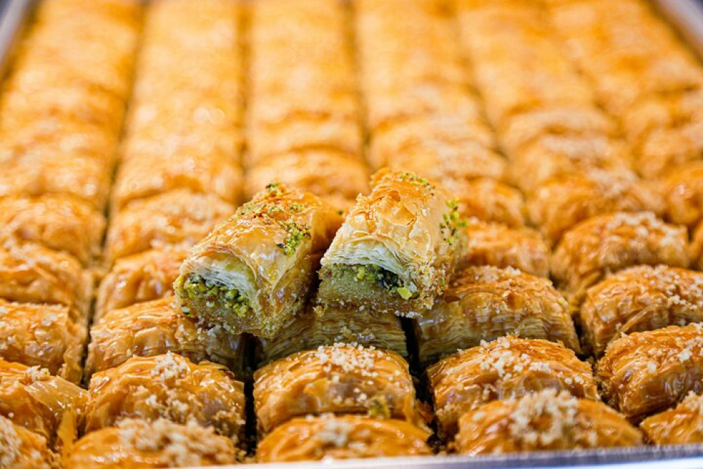Food Tour in Mykonos with Famous Tastings