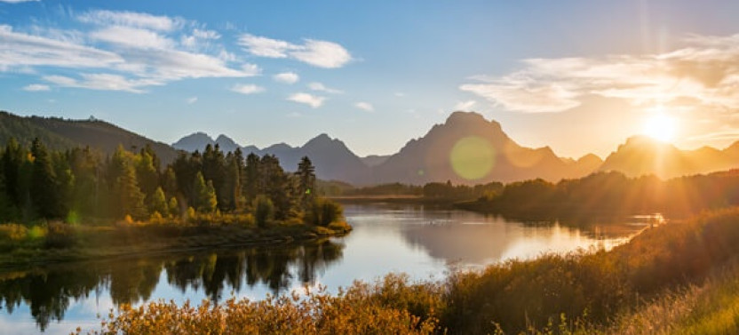 Private Grand Teton Evening Snake River Float & Sunset Wildlife Safari