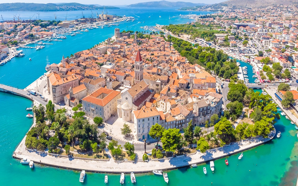 Split: Half-Day Snorkeling Tour to Blue Lagoon, Čiovo and Trogir Island