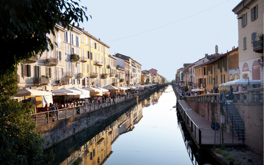 Milan Navigli: Save the Witch - City Exploration Game