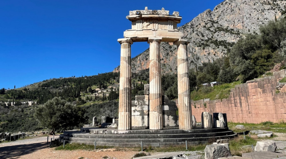 Day Trip To Delphi With Archaeological Museum Entrance Tickets - Athens ...