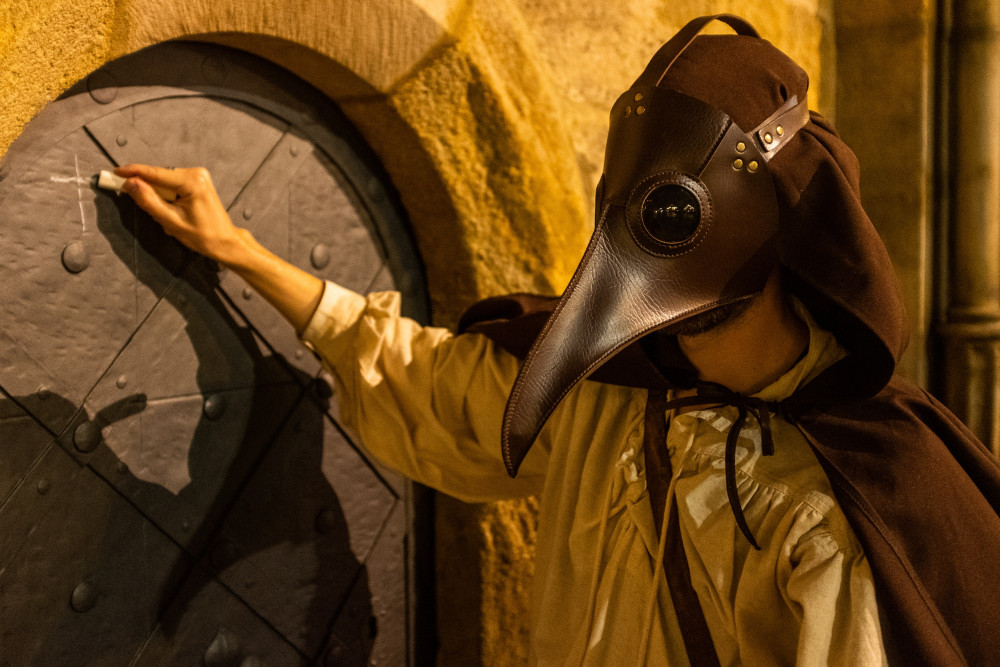 Private or Group Tour: Plague Doctor of Prague Tour