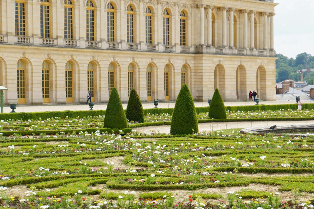 Paris: Versailles Palace Reserved Entry & Audio Guide