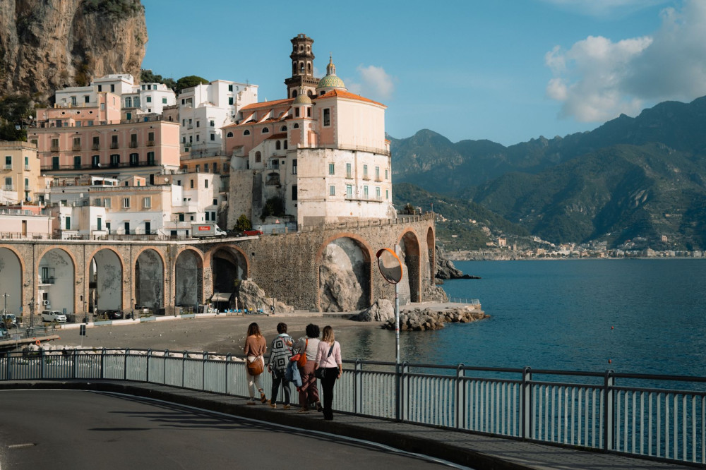 Rome & Amalfi Highlights Overnight Trip with Pompeii Visit & Vineyard Lunch