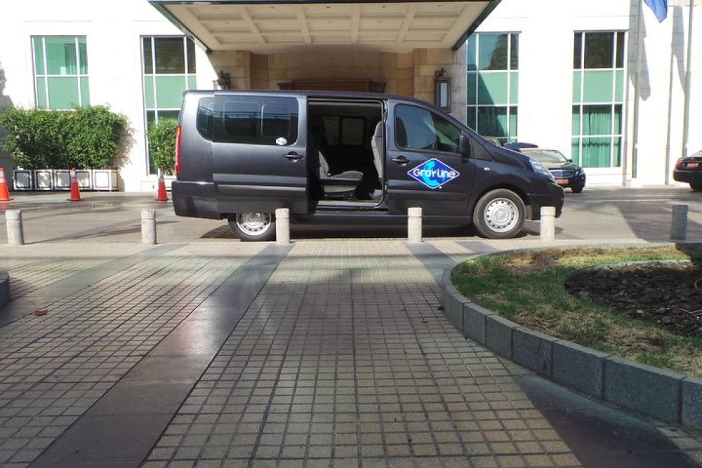 Shared Arrival Transfer: El Loa Airport to San Pedro de Atacama Hotels
