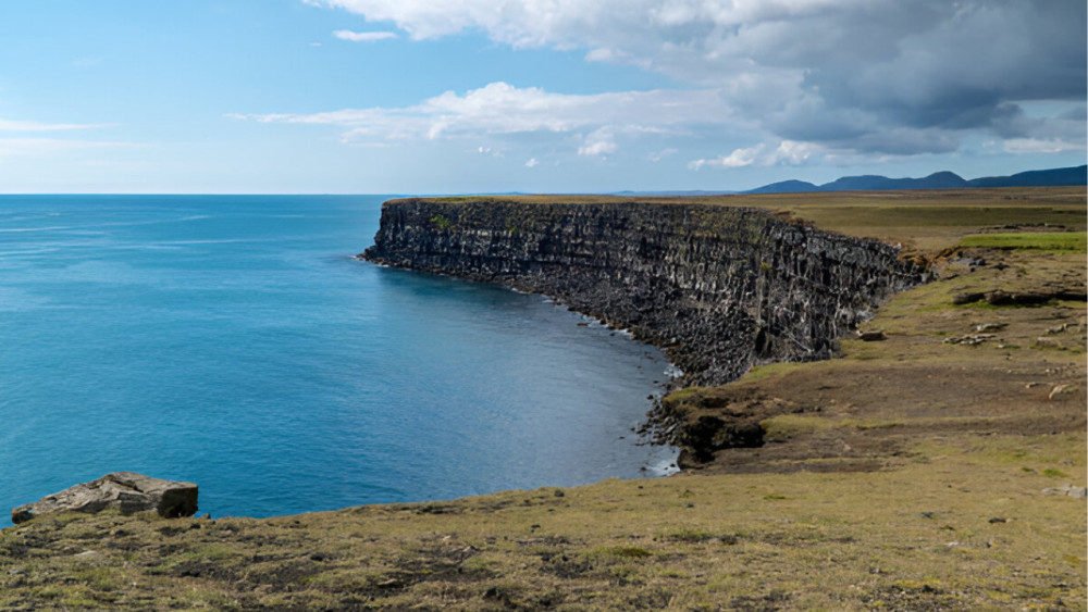 Private Reykjanes & Blue Lagoon Tour