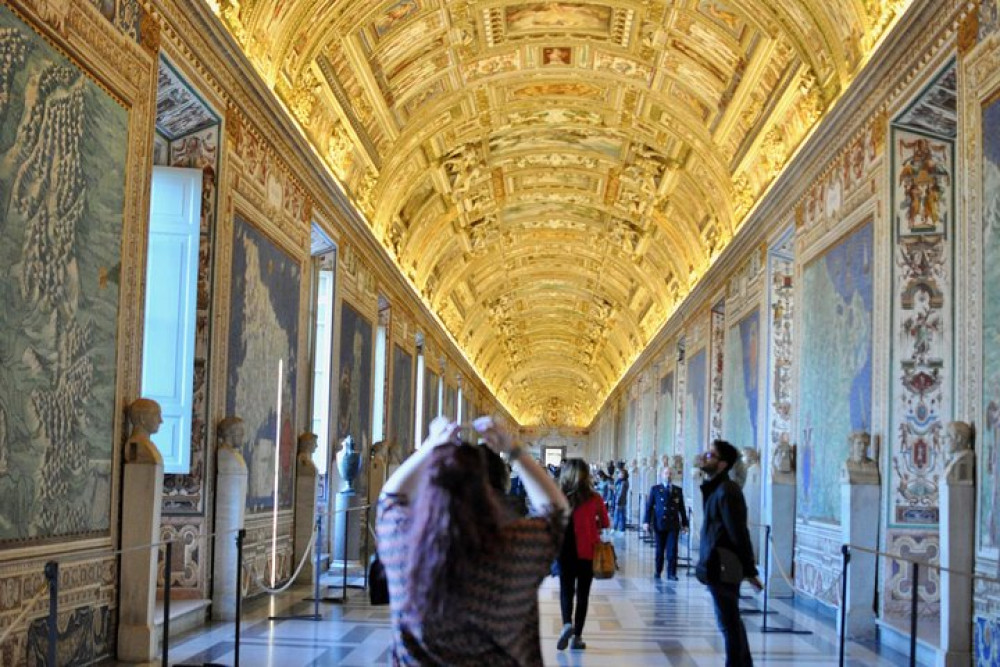 Express 1.5-Hour Vatican Museums & Sistine Chapel Tour with Early Access