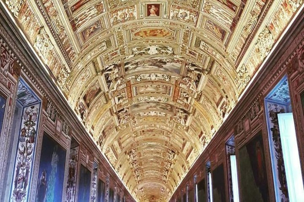 Early Access Extra Small Group Vatican Museums & Sistine Chapel Tour
