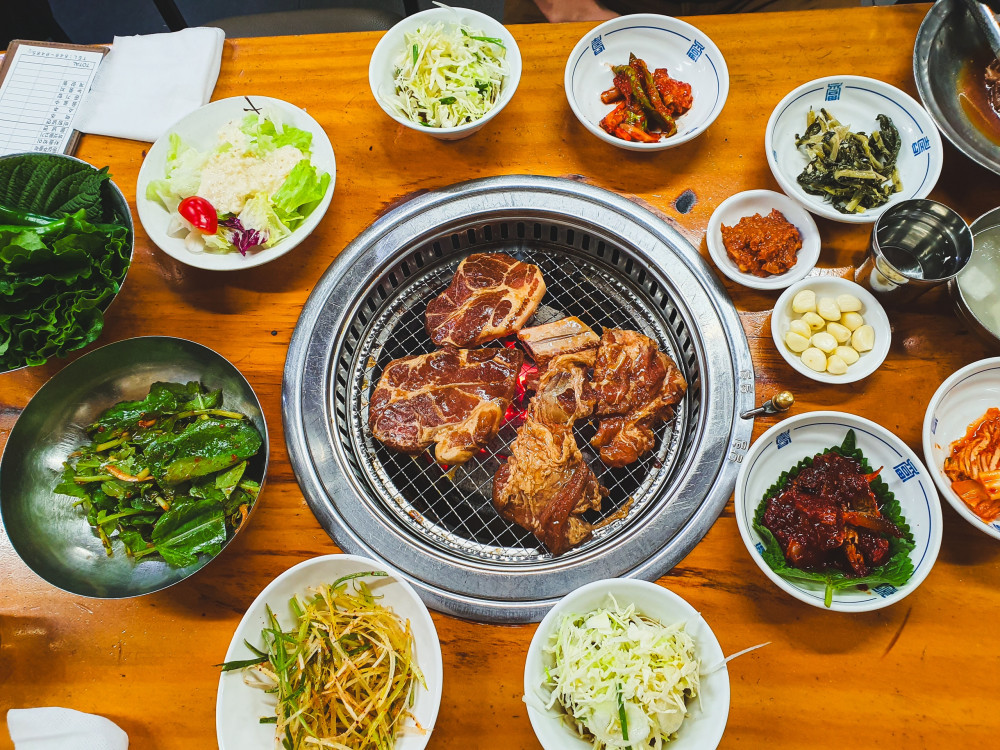 Korean Drinking Game Tour with BBQ Pub Crawl