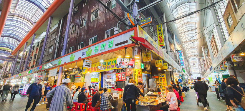 Busan Food Crawl (Fresh Korean "Sashimi" Version)