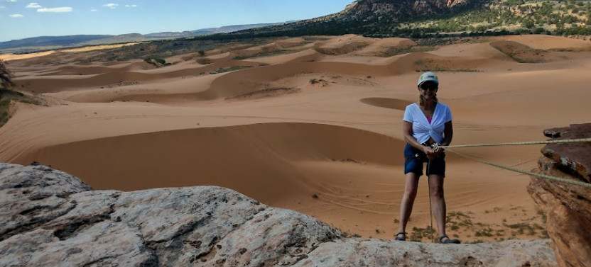 Rappelling: Coral Pink Sand Dunes