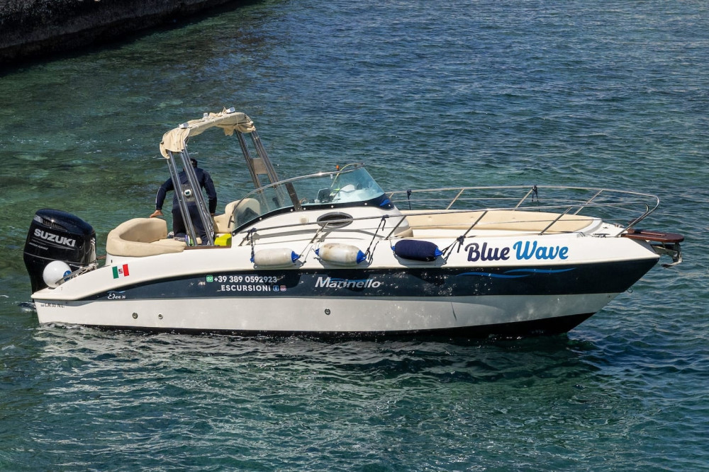 Shared 2-Hour Coastal Boat Cruise in Polignano a Mare