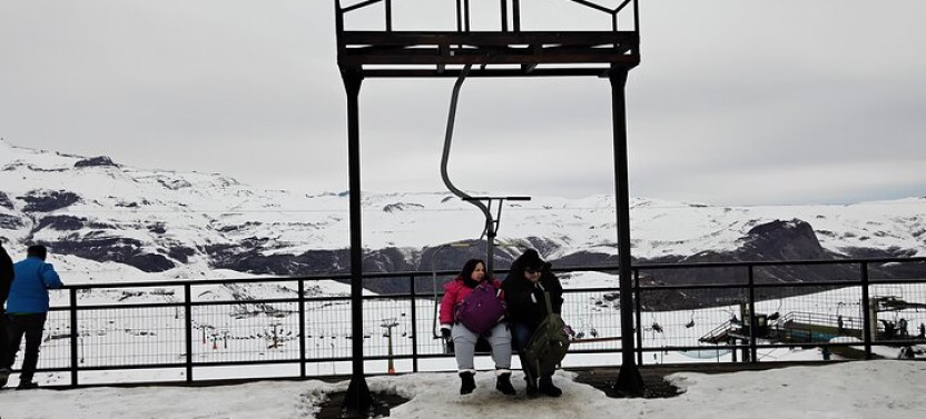 Snow Day: A Panoramic Escape to the Andes