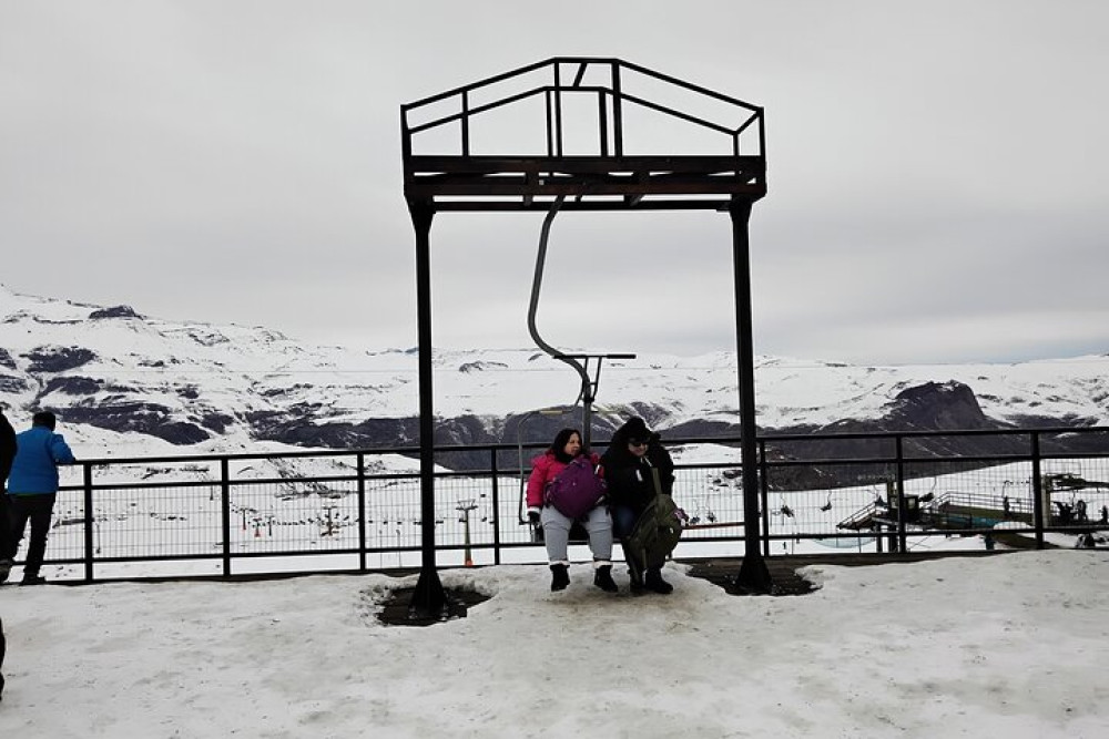 Snow Day: A Panoramic Escape to the Andes
