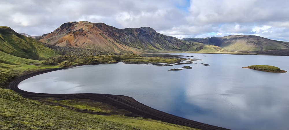 Laugavegur and The Thorsmork Valley, 5-Day Trekking Tour (Tents)