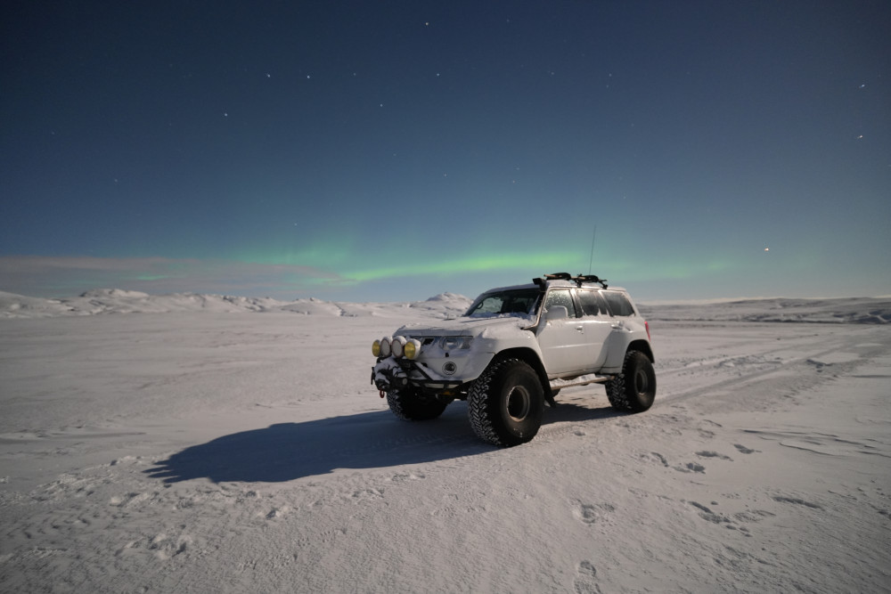 Northern Lights Private Tour in a Super Jeep