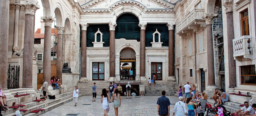 Sightseeing Split's Roman Ruins: A Self-Guided Audio Tour