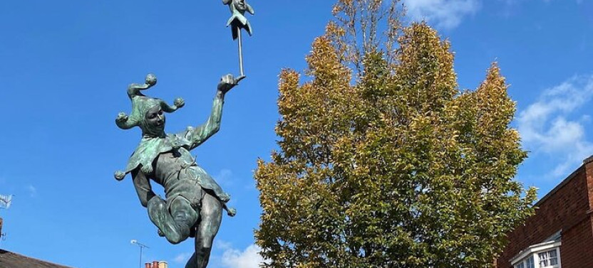Shakespeare’s Stratford-Upon-Avon: A Self-Guided Audio Tour