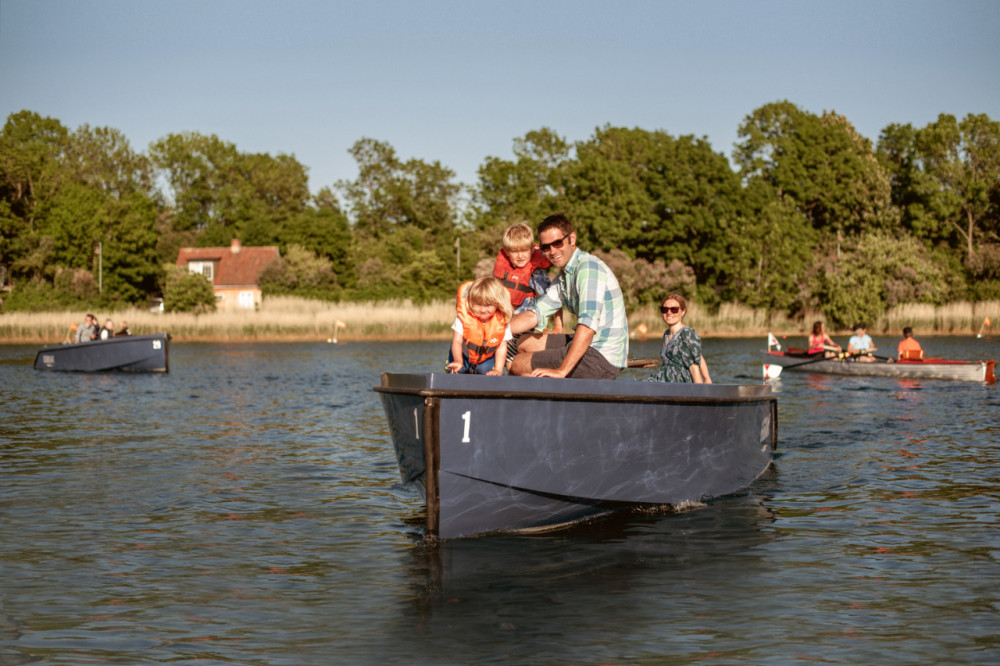 2-hour Boat Rental Copenhagen - Islands Brygge