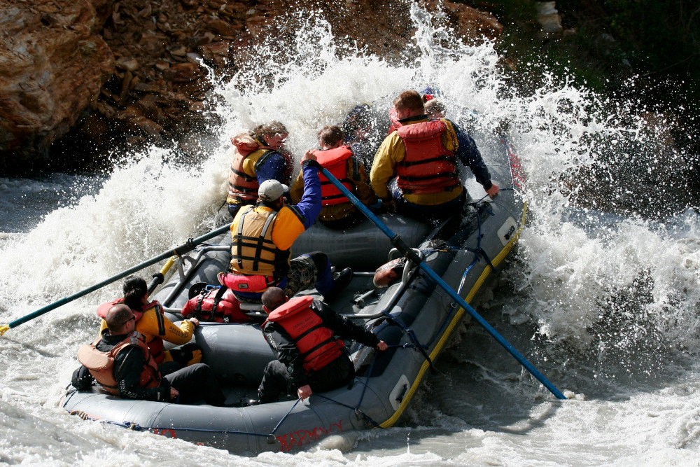 Denali Wilderness & Canyon Run Whitewater Rafting Adventure