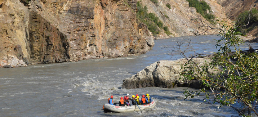 Nenana Canyon Whitewater Rafting Adventure with Class III–IV Rapids