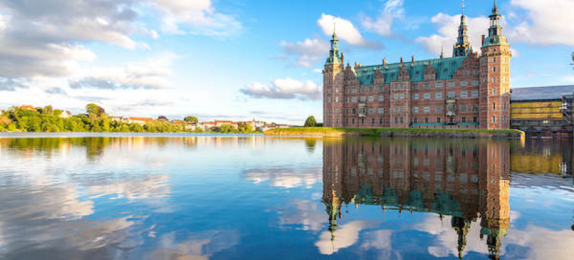 Frederiksborg & Kronborg Castle Private Driving Tour