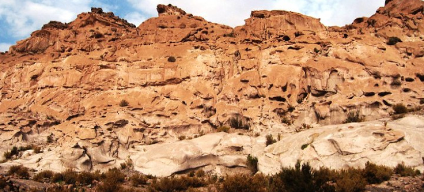 Rainbow Valley Tour from San Pedro de Atacama
