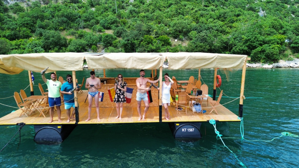 Private Underwater Wine Experience