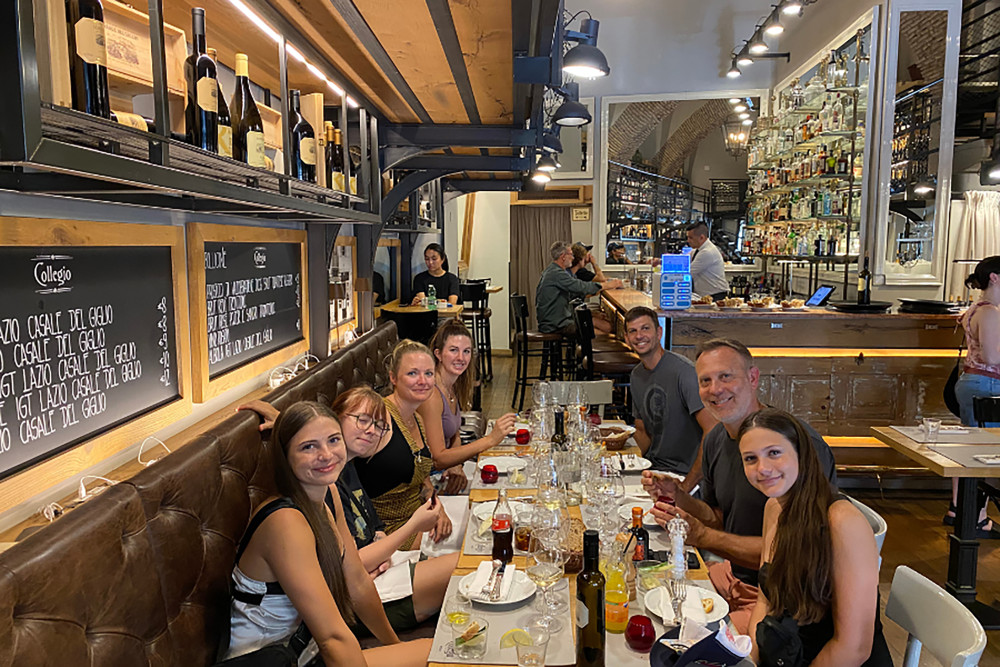 Wine & Olive Oil Tasting with Food Pairing in Rome