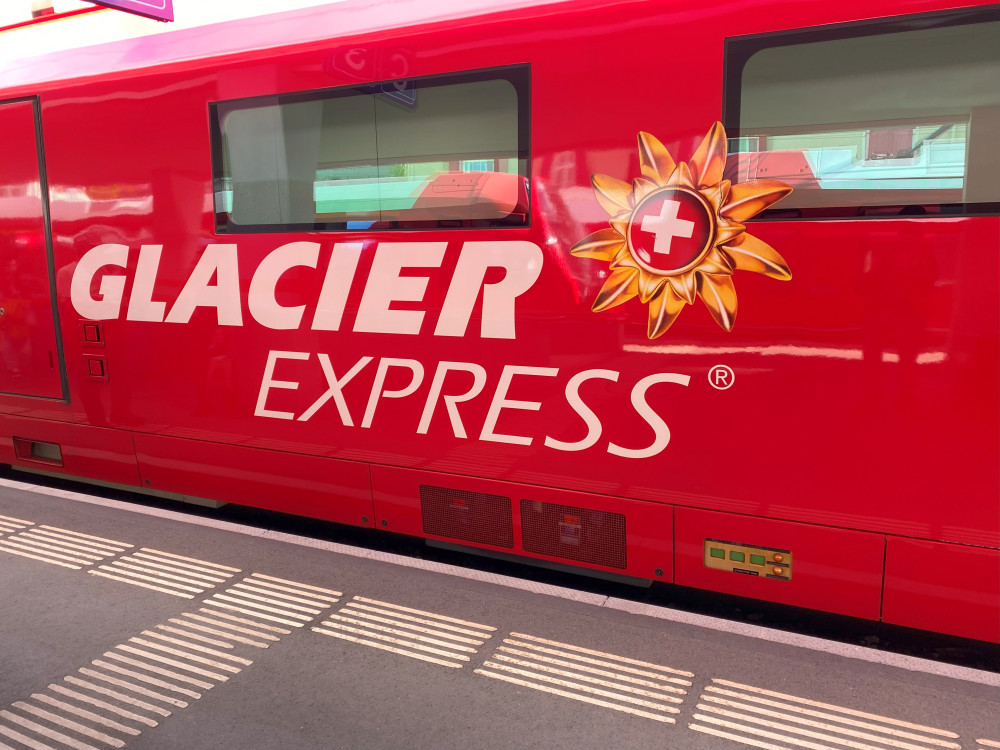 Glacier Express's Swiss Alps and Lucerne Tour | From Zurich