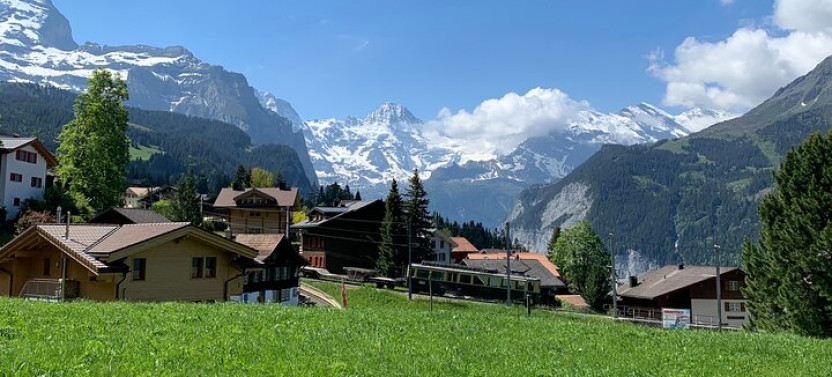 Jungfraujoch & Lauterbrunnen Alpine Tour | From Interlaken
