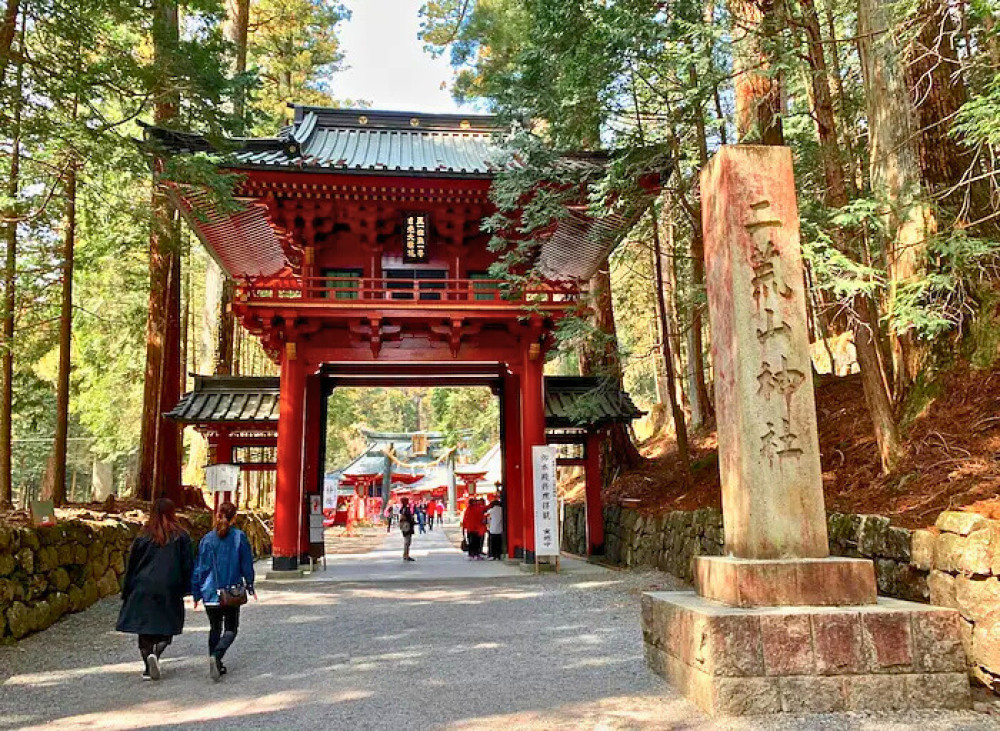 Private Customized Nikko Half-Day Tour with Local Master Guide and Car