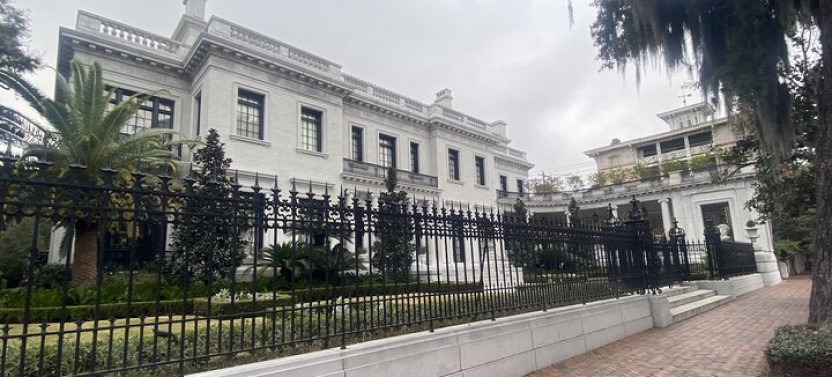 Savannah’s Historical District: A Self-Guided Audio Tour