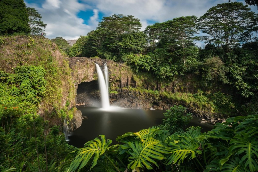Volcano National Park and Rainbow Falls Private Tour From Hilo