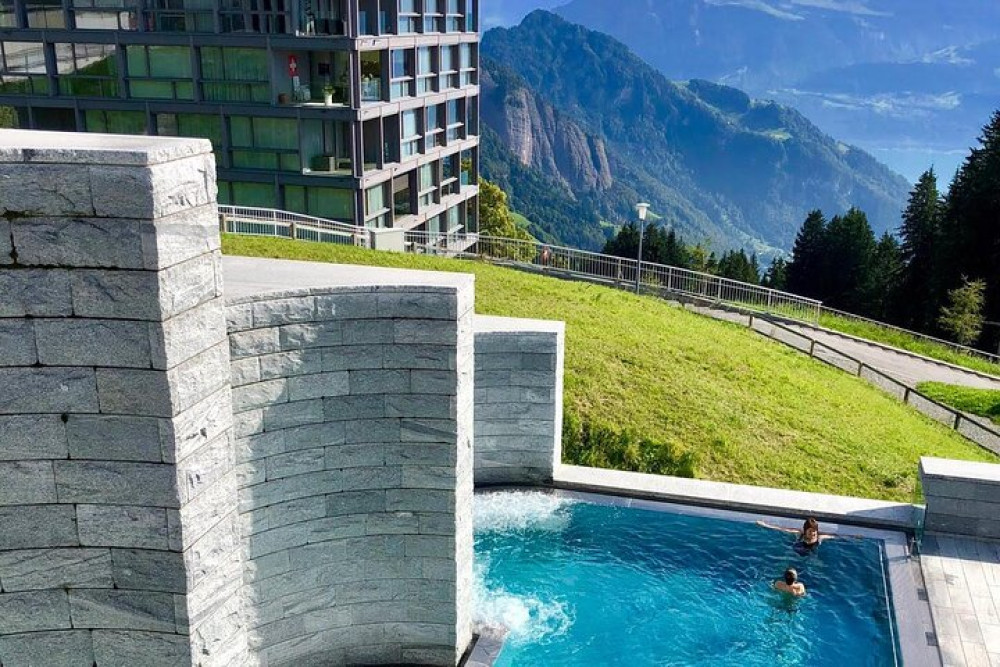 Private Spa Relaxation Day in the Swiss Mountains