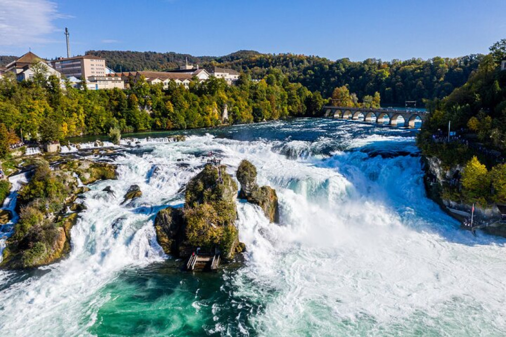 Zurich City and Waterfalls Private Tour