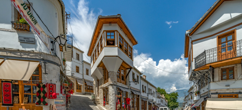 Gjirokaster Walking Tour The Old Baazar, Cfake, Dunavat, Ali Pasha Bridge