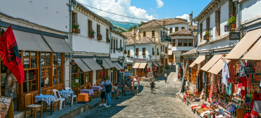 Gjirokaster Walking Tour The Old Baazar, Cfake, Dunavat, Ali Pasha Bridge