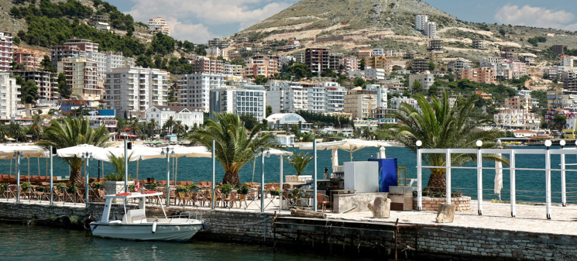 Saranda Walking Tour with History and Archeology: Half Day Panoramic Tour