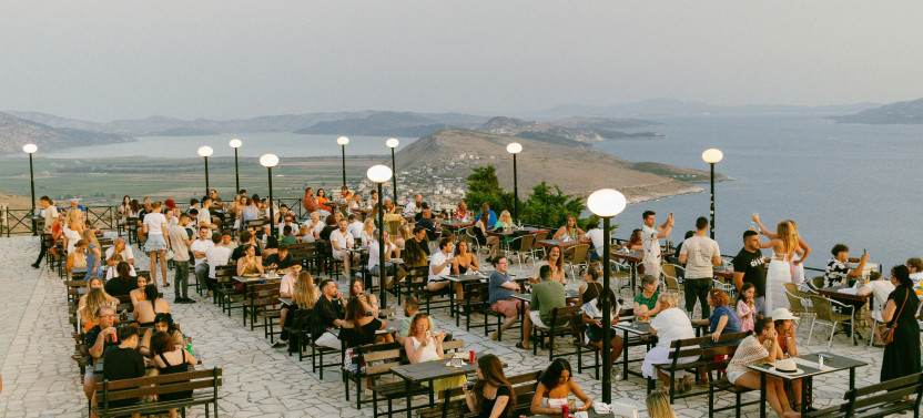 Saranda Walking Tour with History and Archeology: Half Day Panoramic Tour