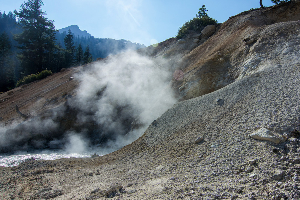 Self-Guided Driving Audio Tour of Lassen Volcanic National Park